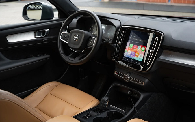 Volvo XC 40 cena 129900 przebieg: 76700, rok produkcji 2018 z Byczyna małe 781
